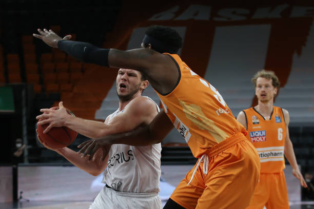 而当这一壮 而当这一壮