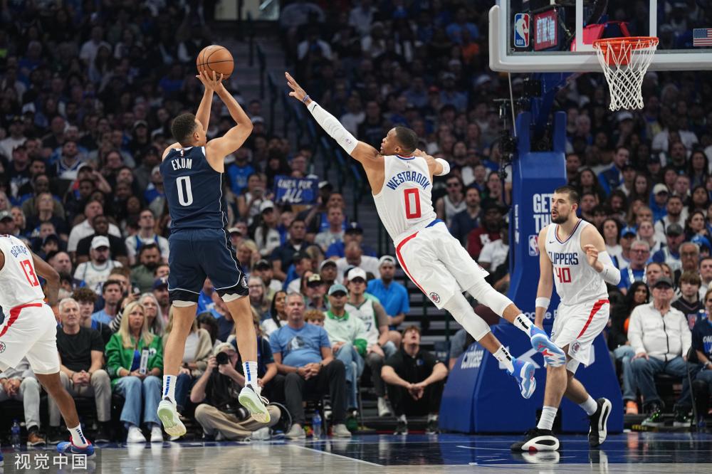 而本土教练 而本土教练